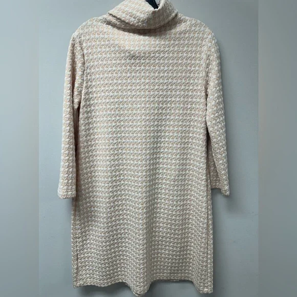 Tyler Boe cowl neck peachy pink long sleeve dress classic small houndstooth - Picture 4 of 4